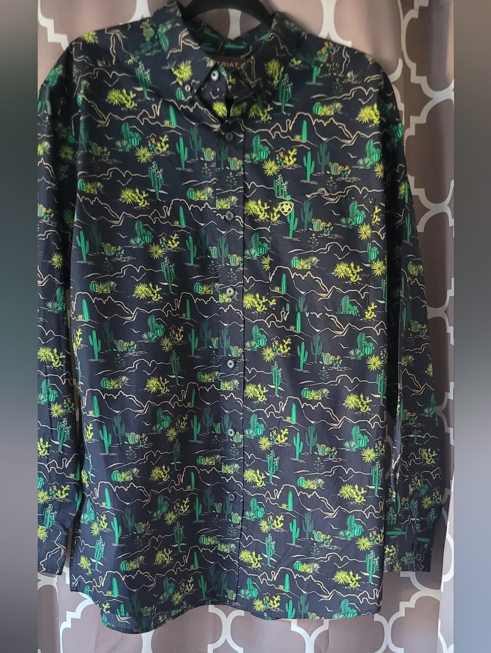 Ariat 'The Beckett' Cactus Button Down Shirt